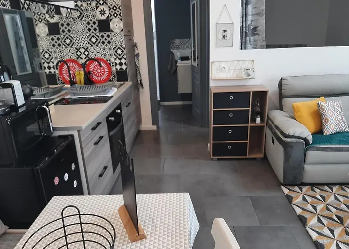 Petite Maison Sympathique Plein De Charme